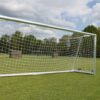 Verplaatsbaar voetbaldoel VD90 16 Verplaatsbaar aluminium voetbaldoel 7,32 x 2,44 meter op sportveld